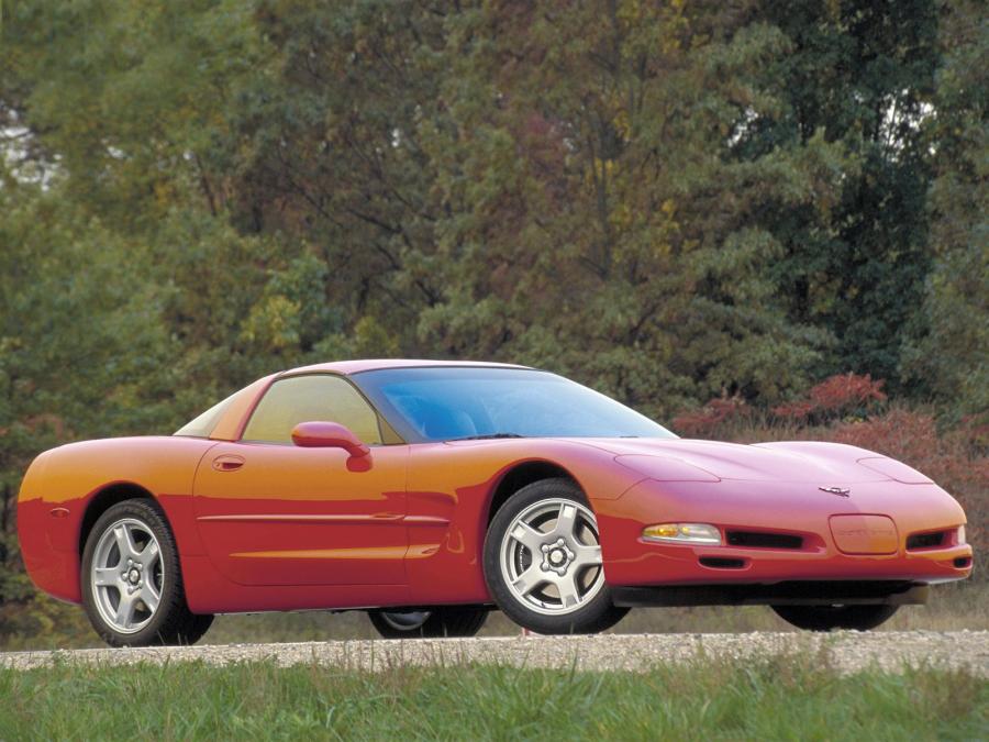 Chevrolet Corvette Coupe (C5) 1997 года  (NA) (фото 8 из 31)